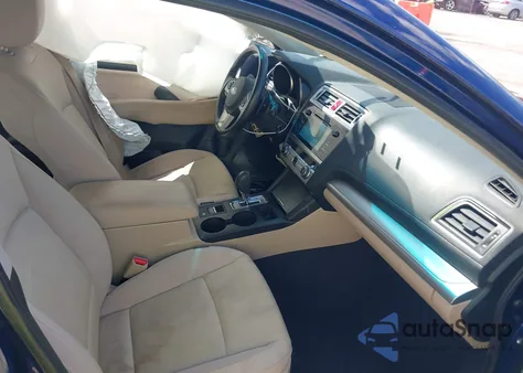 2015 Subaru Legacy 2.5I Premium z USA, uszkodzony, nr VIN 4S3BNBD60F3050652